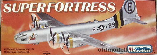 Airfix 1/72 Boeing B-29 Superfortress - Bill Pitt's Dina Might, 5102 plastic model kit